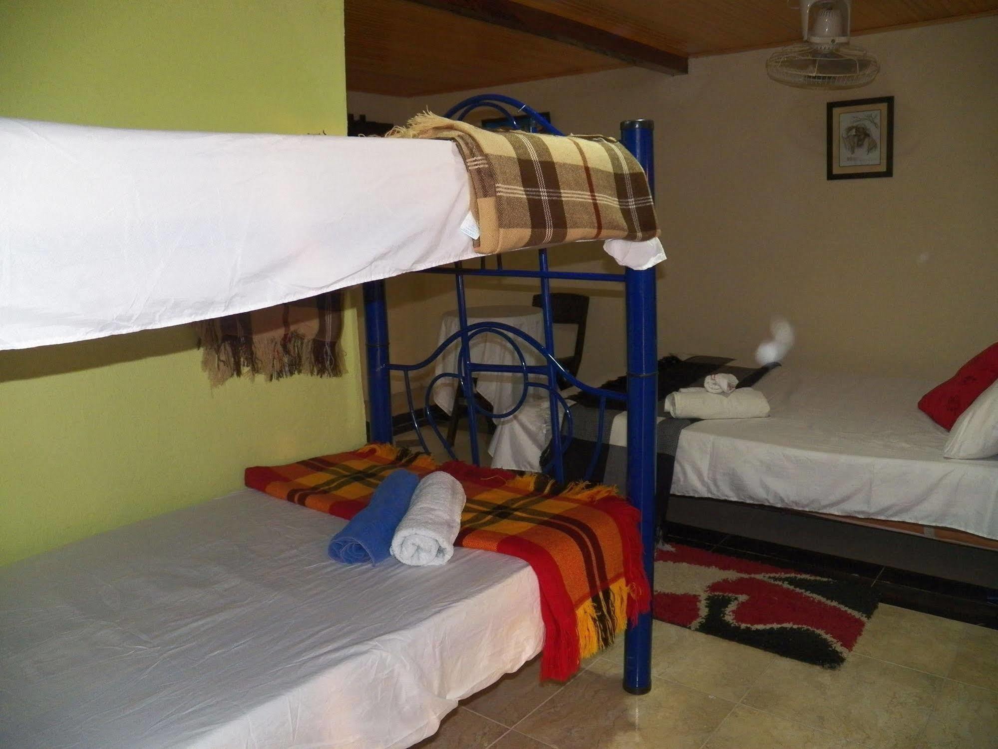 Hostel Green Light Taganga Buitenkant foto